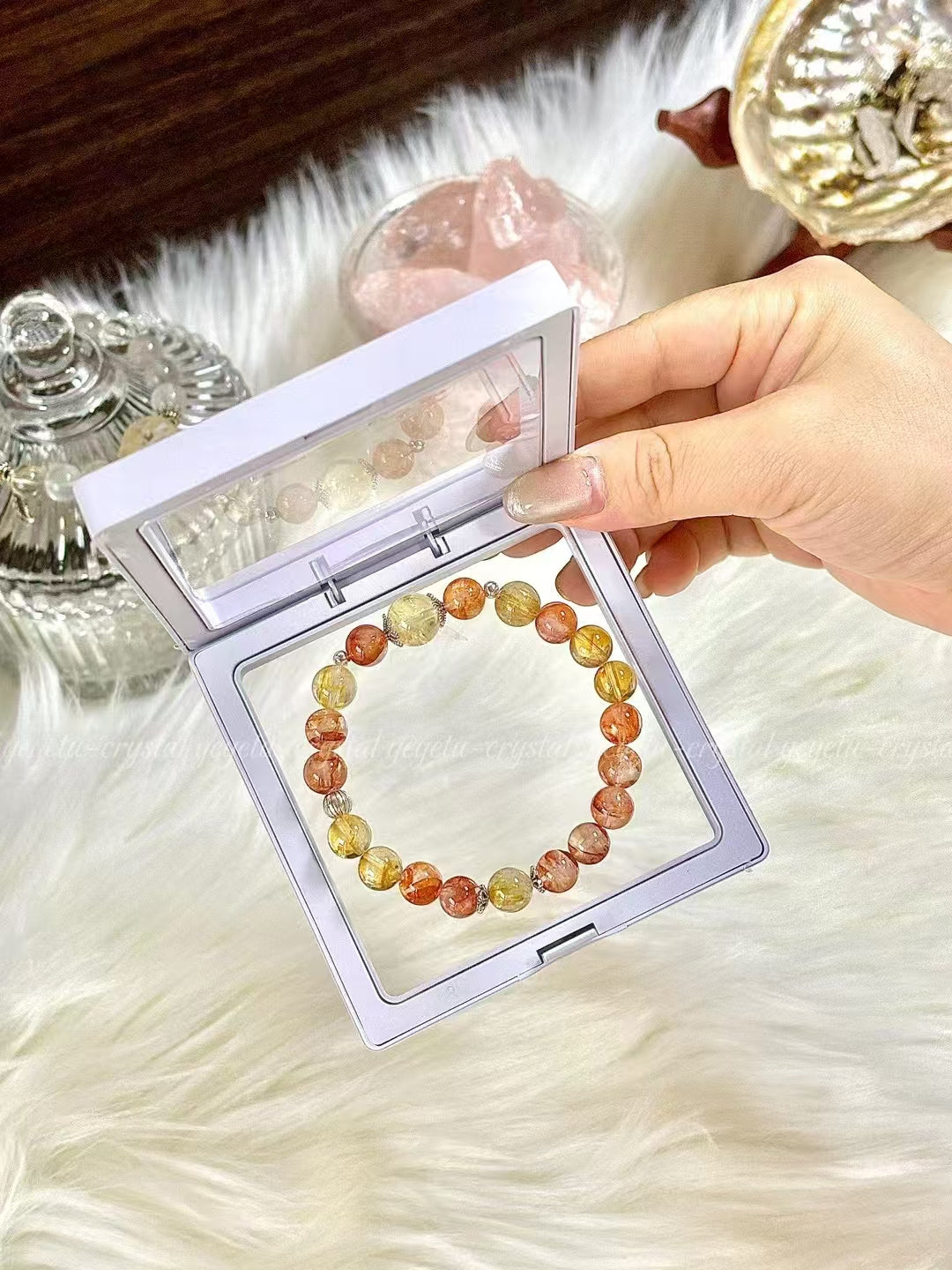 Topaz stone bracelet to consecrate career and bring wealth